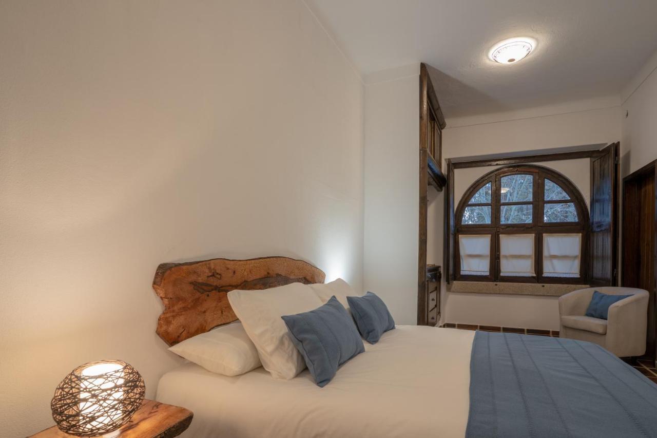 Escola Do Fado Bed & Breakfast Vila Fernando  Bagian luar foto